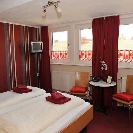 Hotel-Pension Haus Neustadt Бремен Номер фото