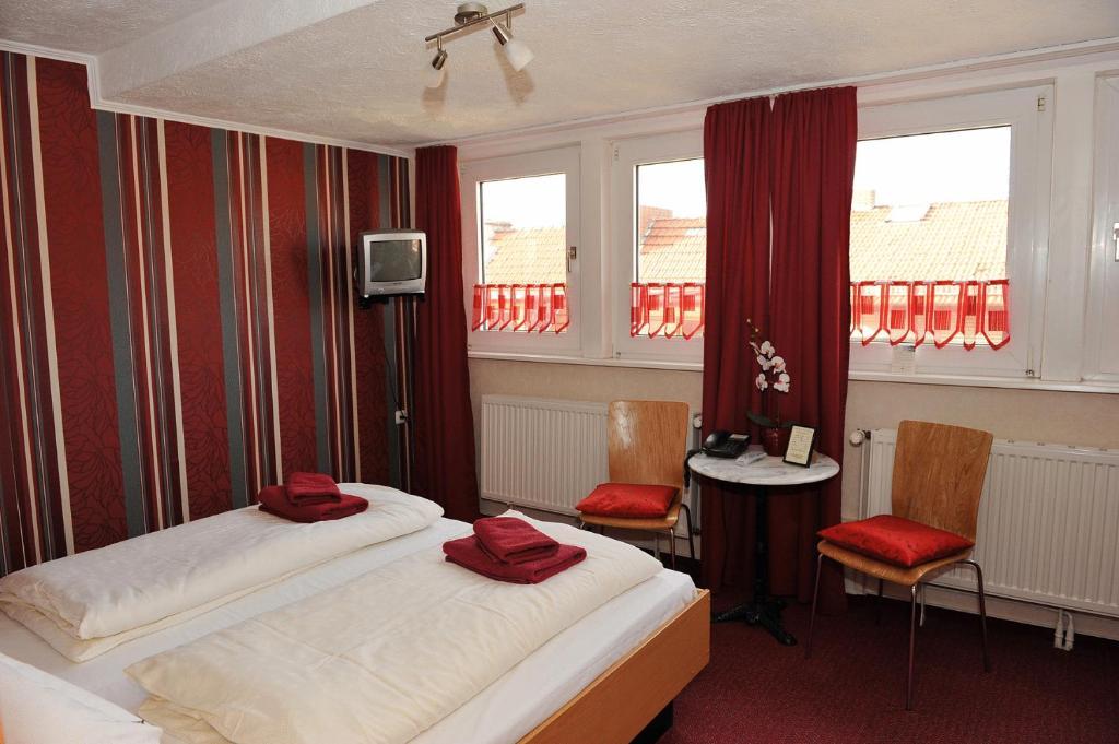 Hotel-Pension Haus Neustadt Бремен Номер фото